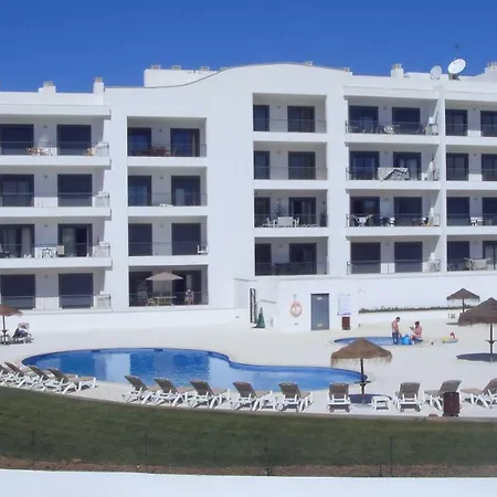 Vista Ondas Αλμπουφέιρα